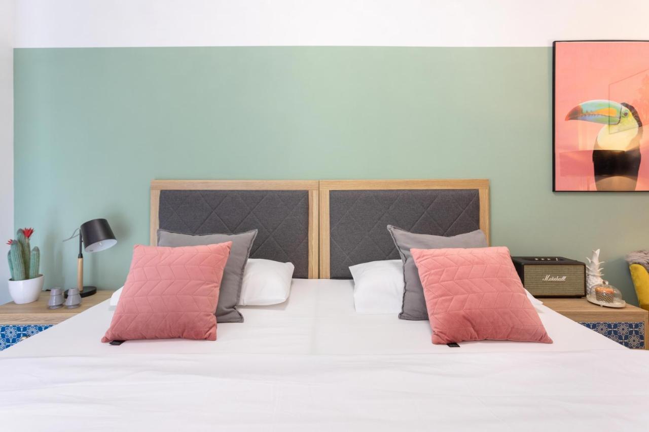 Design Sunny 2Bdr Apartment Near The City Center 자그레브 외부 사진